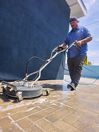Paver Cleaning & Sealing